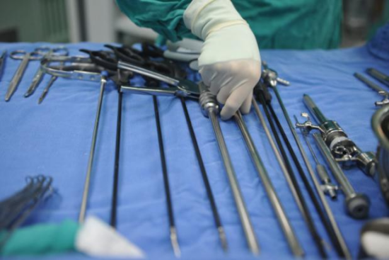 手術(shù)工具怎么清洗消毒,如何選擇醫(yī)用真空清洗機 手術(shù)工具怎么清洗消毒,如何選擇醫(yī)用真空清洗機